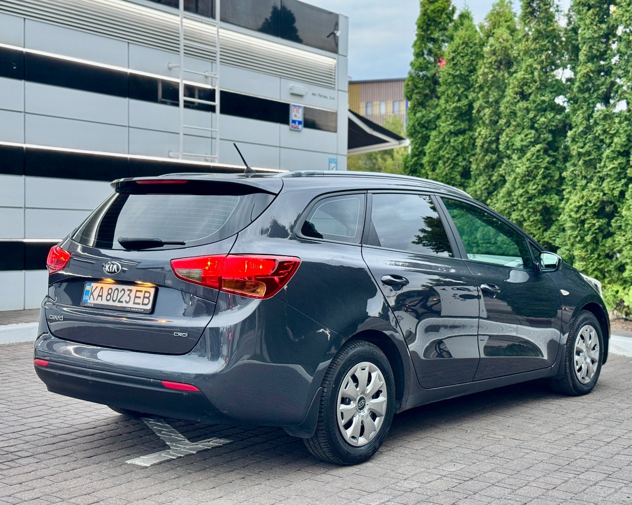 Kia Ceed - фото 5