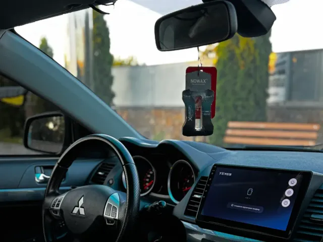 Mitsubishi Lancer - фото 3
