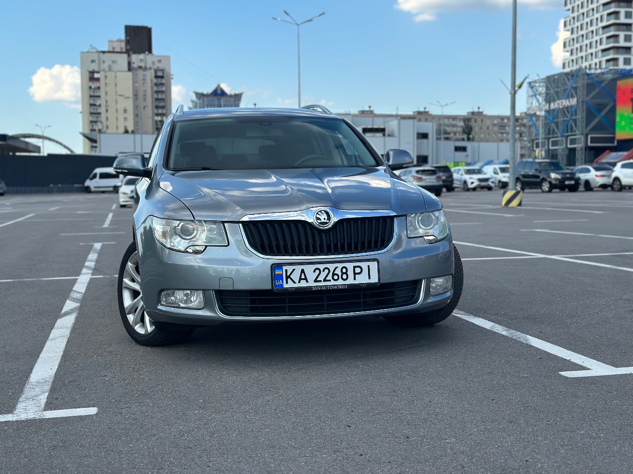 Skoda Superb - фото 2