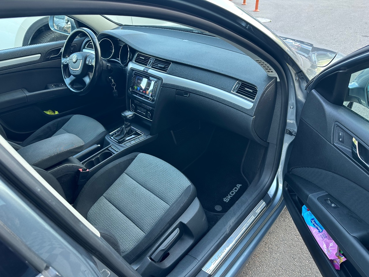 Skoda Superb - фото 7