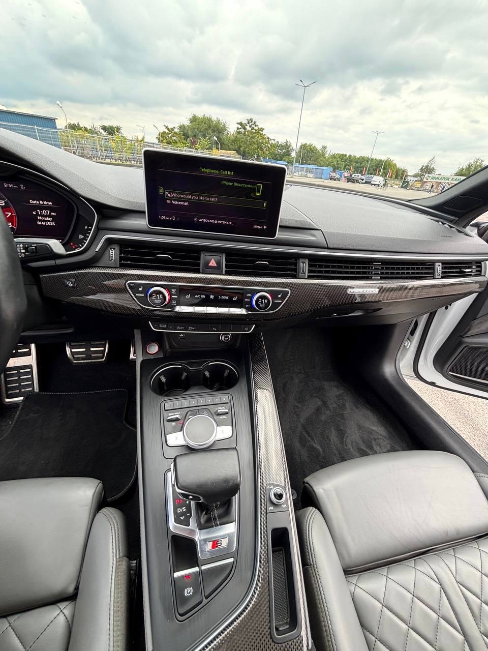 Audi S5 - фото 11