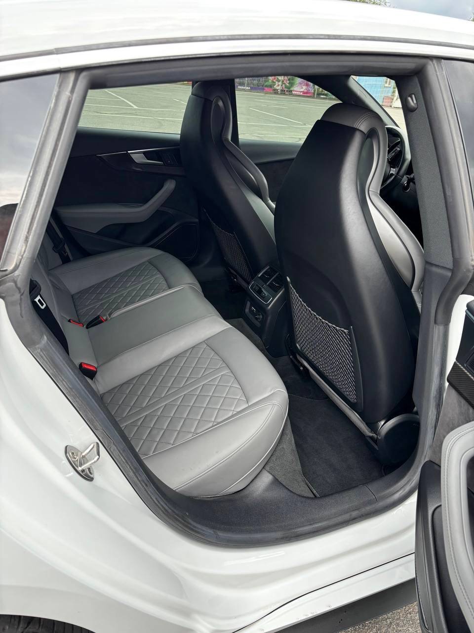 Audi S5 - фото 15