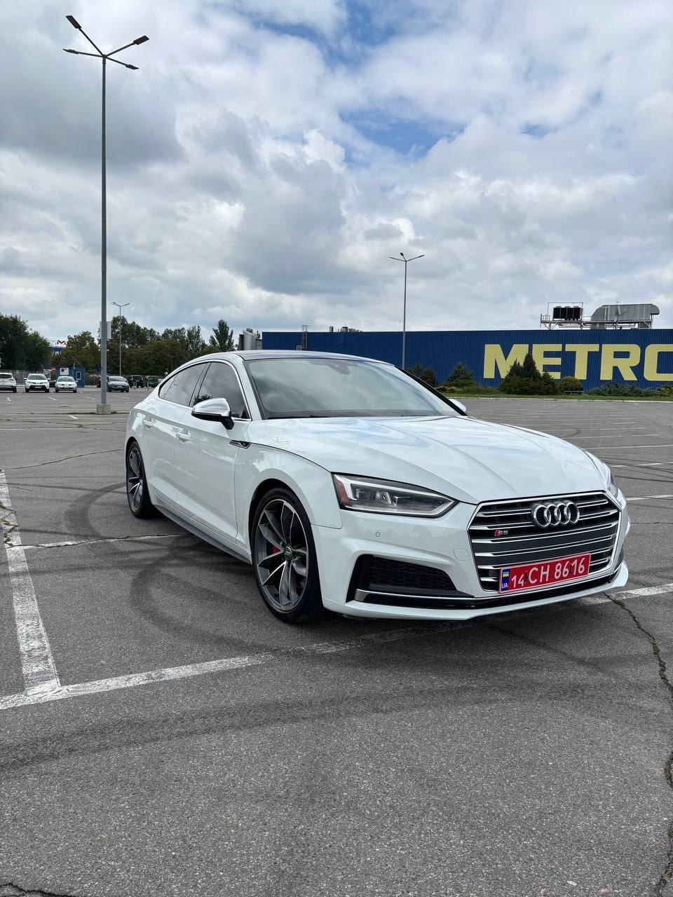 Audi S5 - фото 1