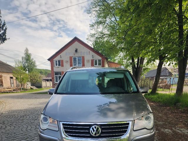 Volkswagen Touran 2008, Тячів, $6 400 - зображення 2