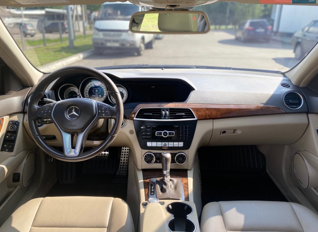 Mercedes-Benz C-Класс - фото 10