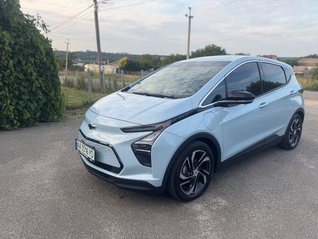 Chevrolet Bolt - фото 1