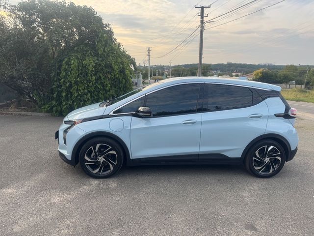 Chevrolet Bolt - фото 2