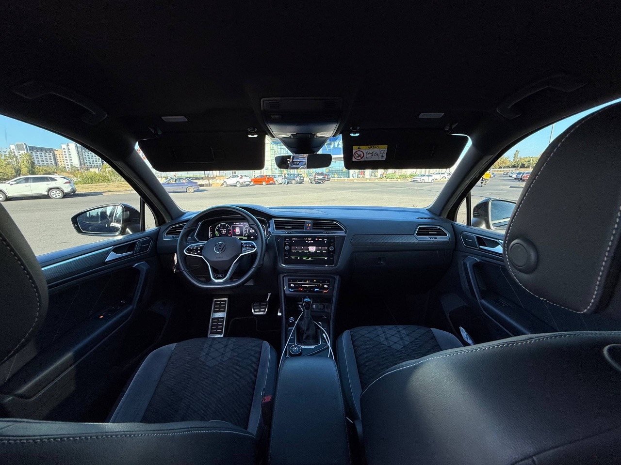 Volkswagen Tiguan R - фото 33