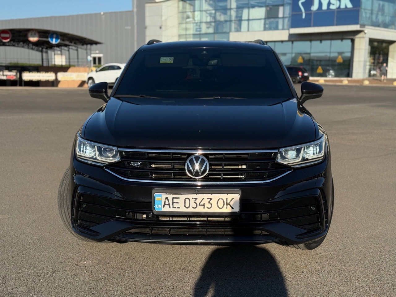 Volkswagen Tiguan R - фото 11