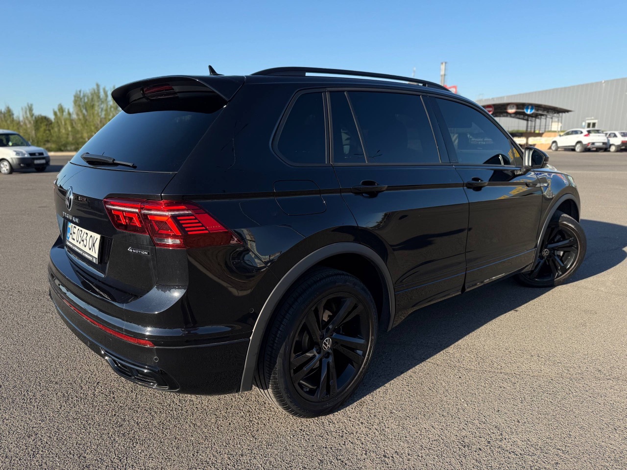 Volkswagen Tiguan R - фото 19