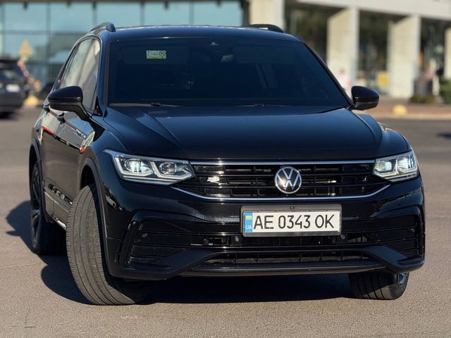 Volkswagen Tiguan R - фото 3