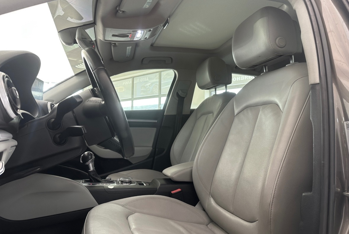 Audi A3 - фото 30
