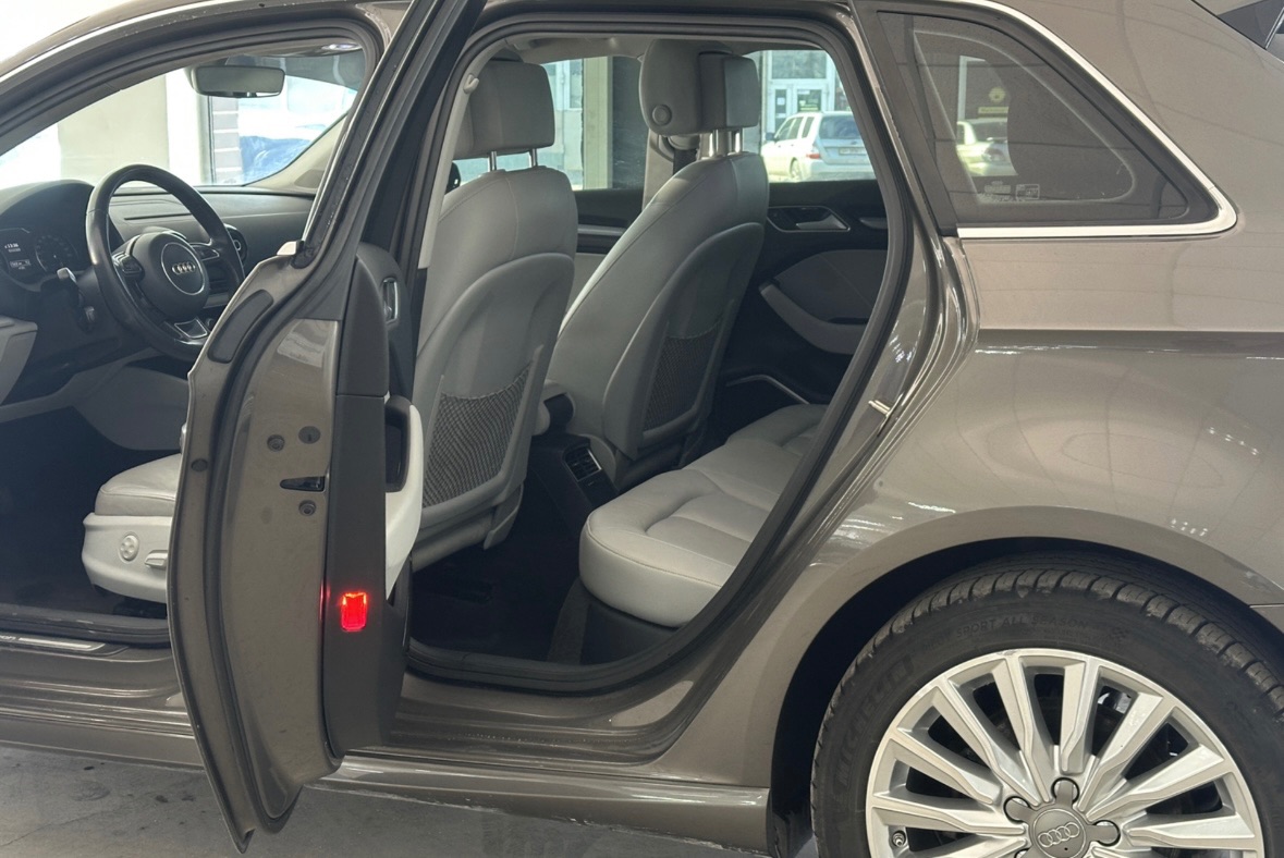 Audi A3 - фото 20