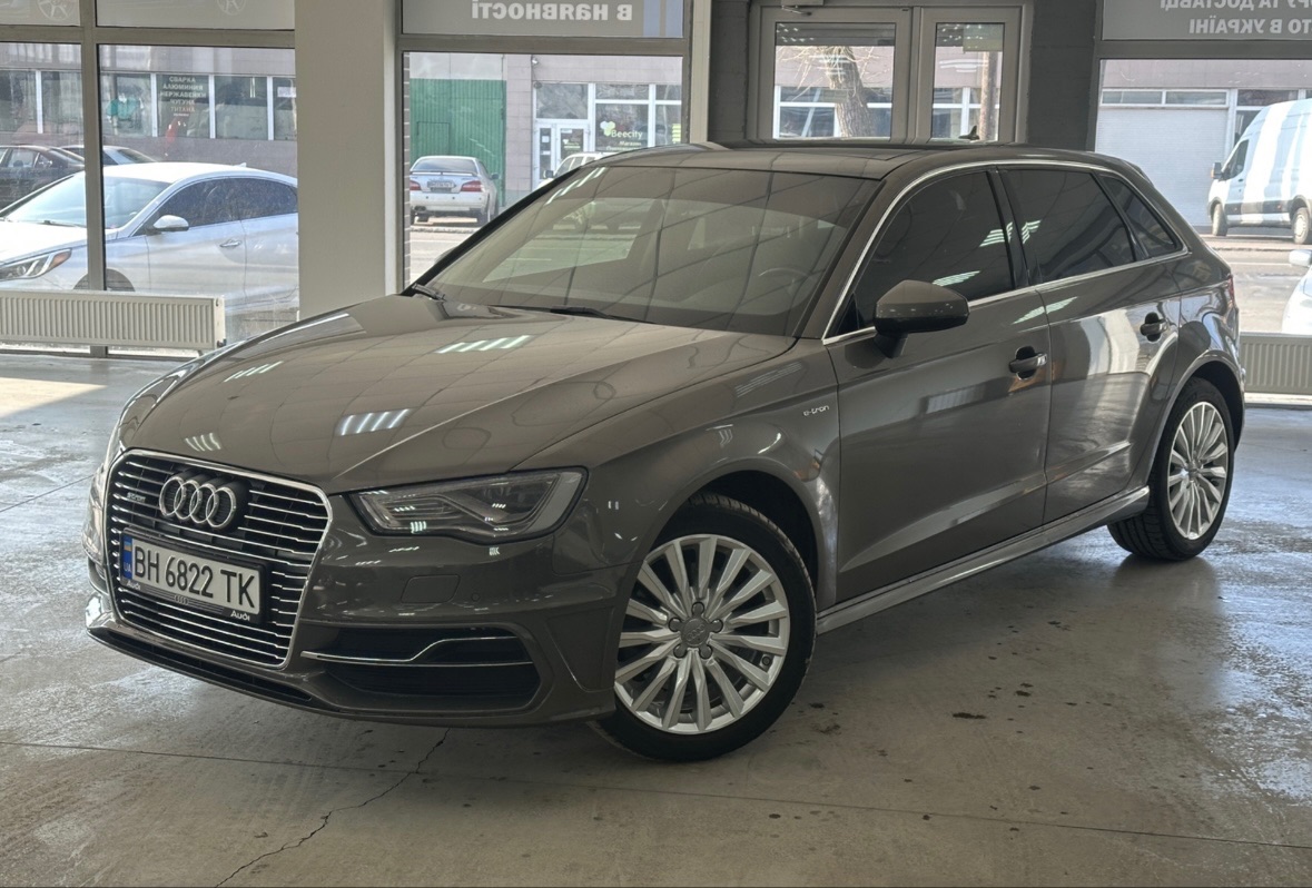 Audi A3 - фото 21