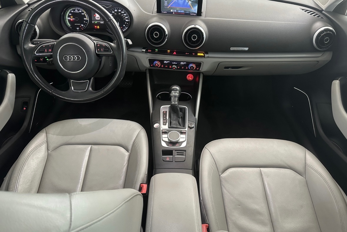 Audi A3 - фото 31