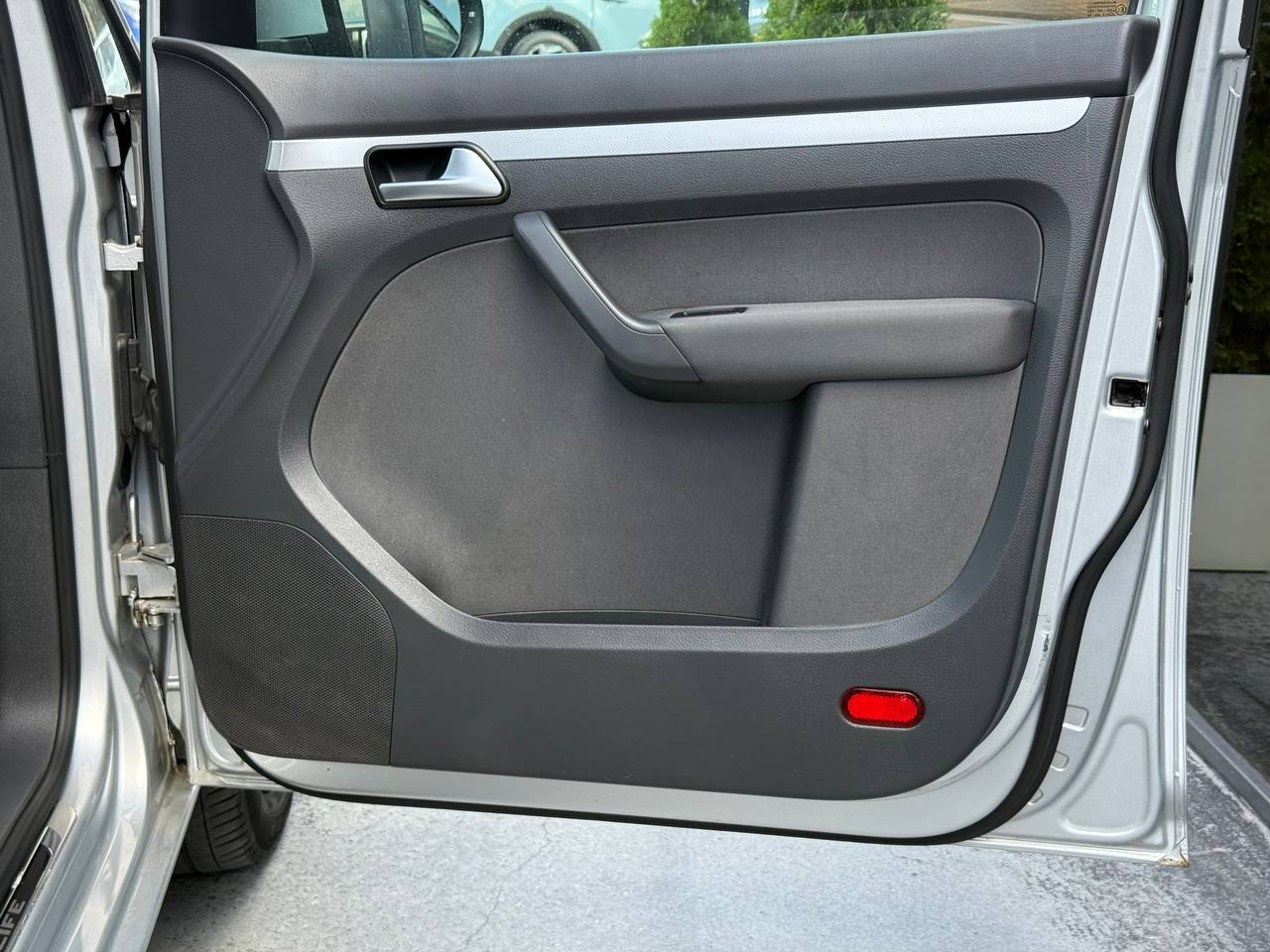 Volkswagen Touran - фото 42