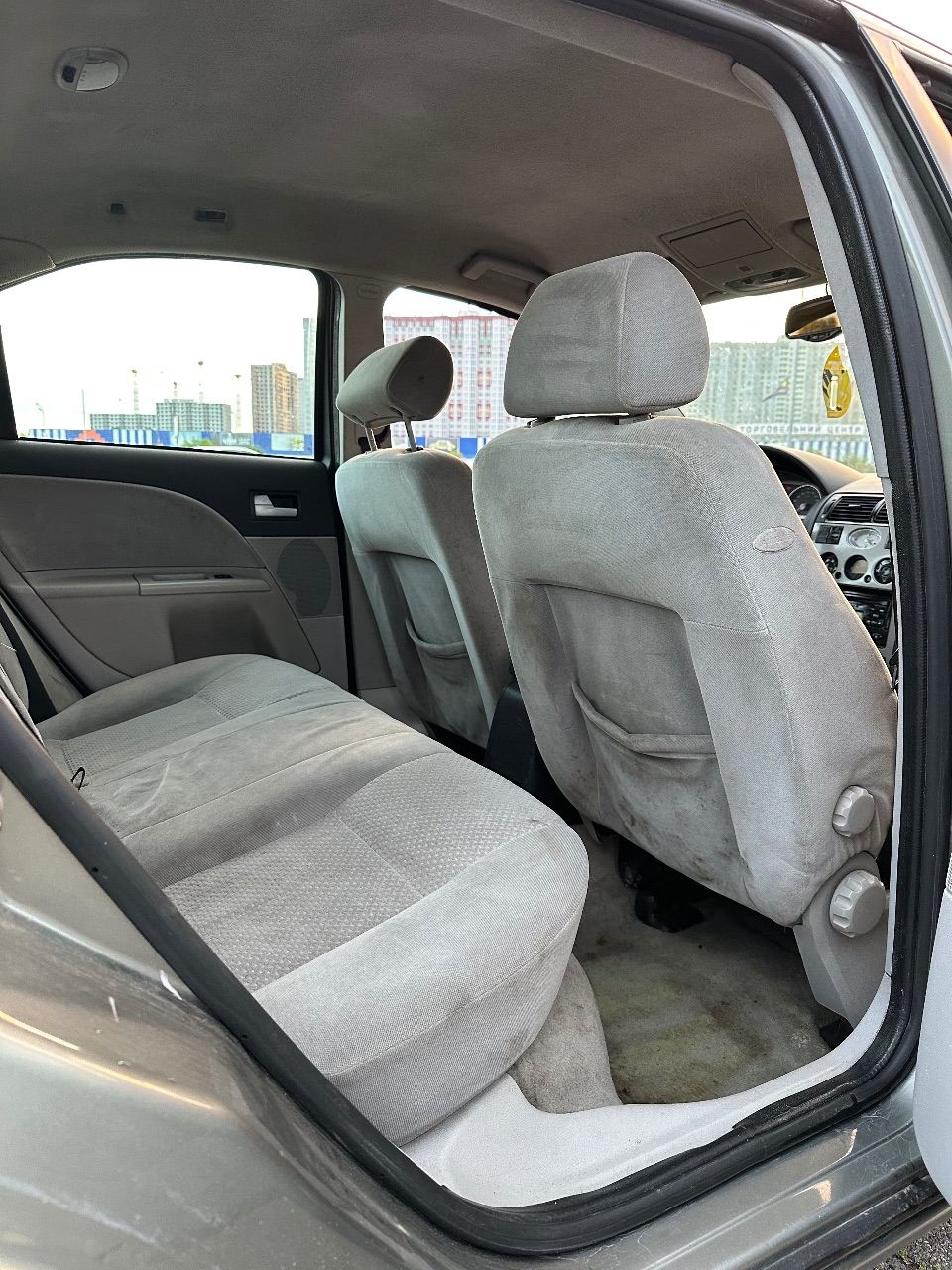 Ford Mondeo - фото 14