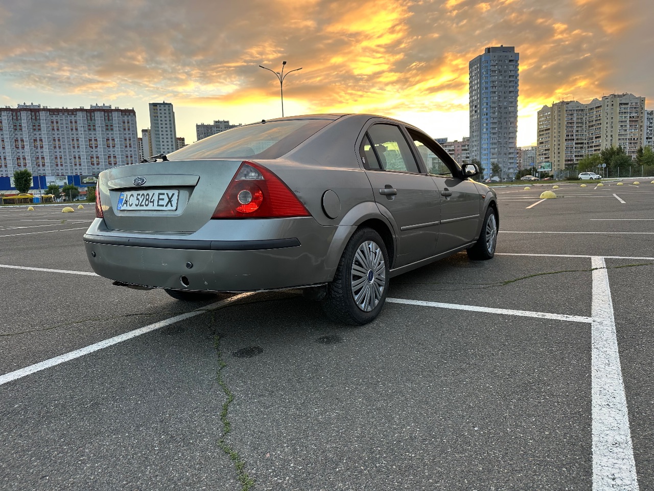 Ford Mondeo - фото 8