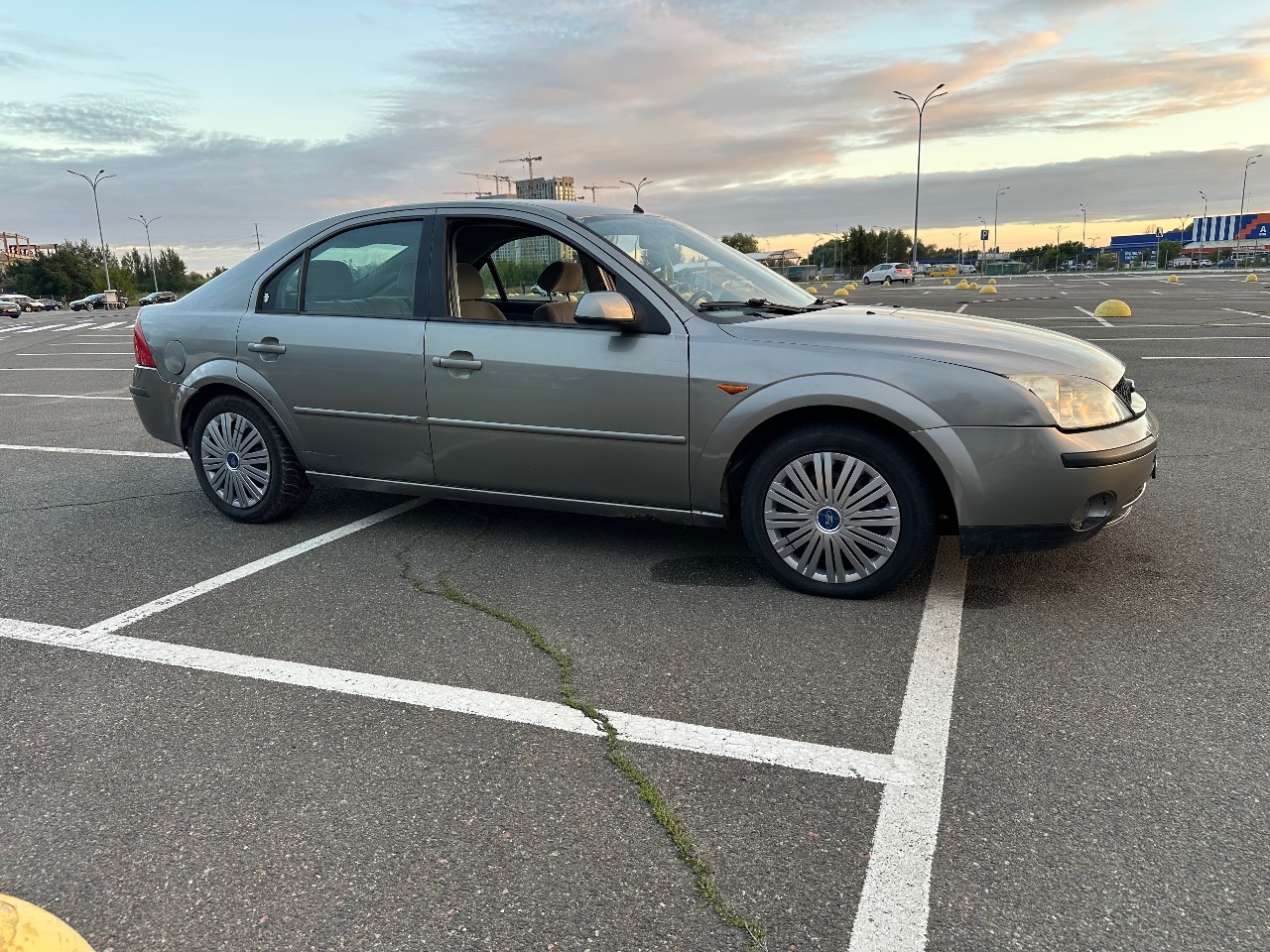 Ford Mondeo - фото 10