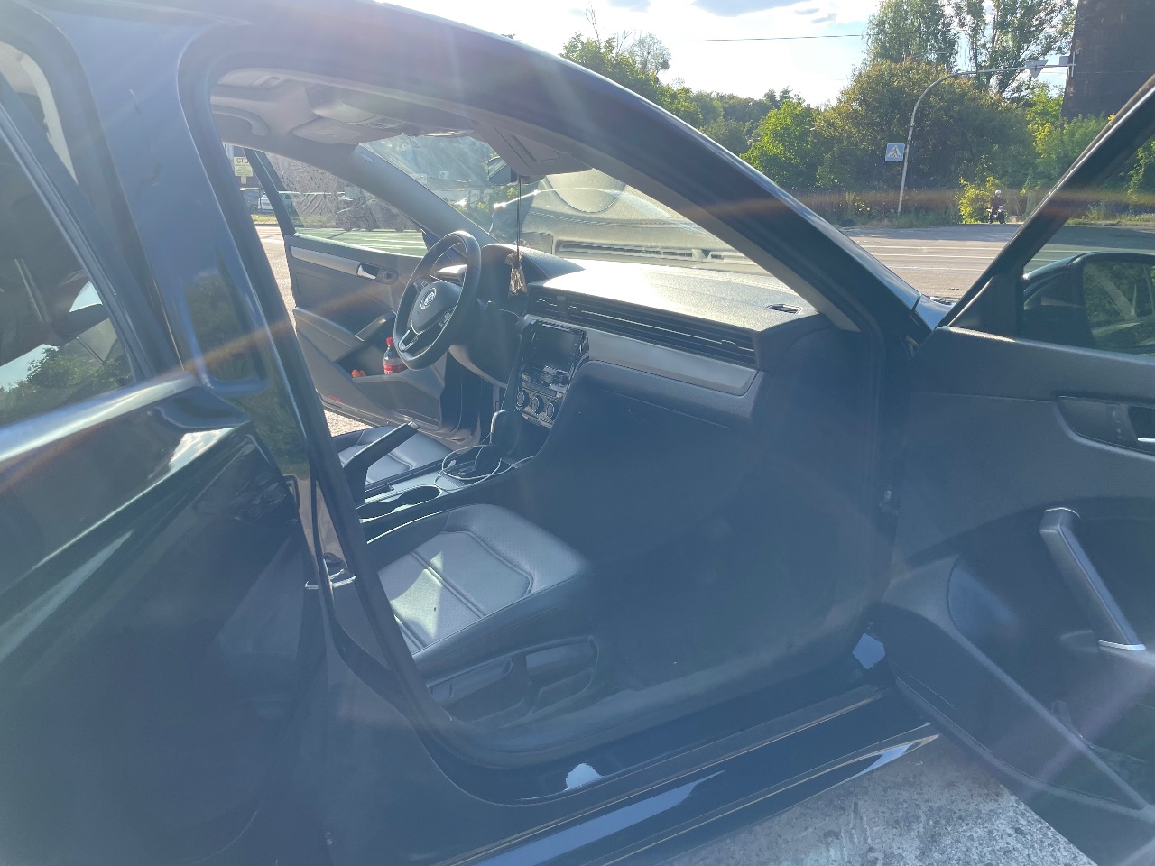 Volkswagen Passat (North America and China) - фото 13