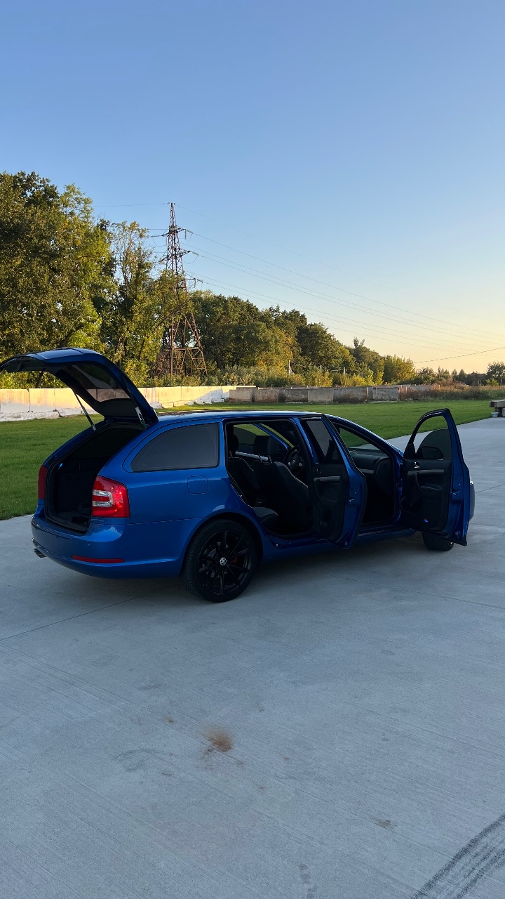 Skoda Octavia RS - фото 10