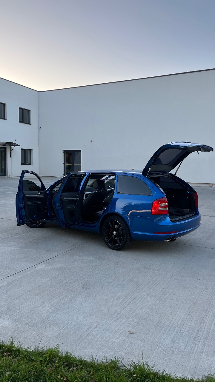 Skoda Octavia RS - фото 11