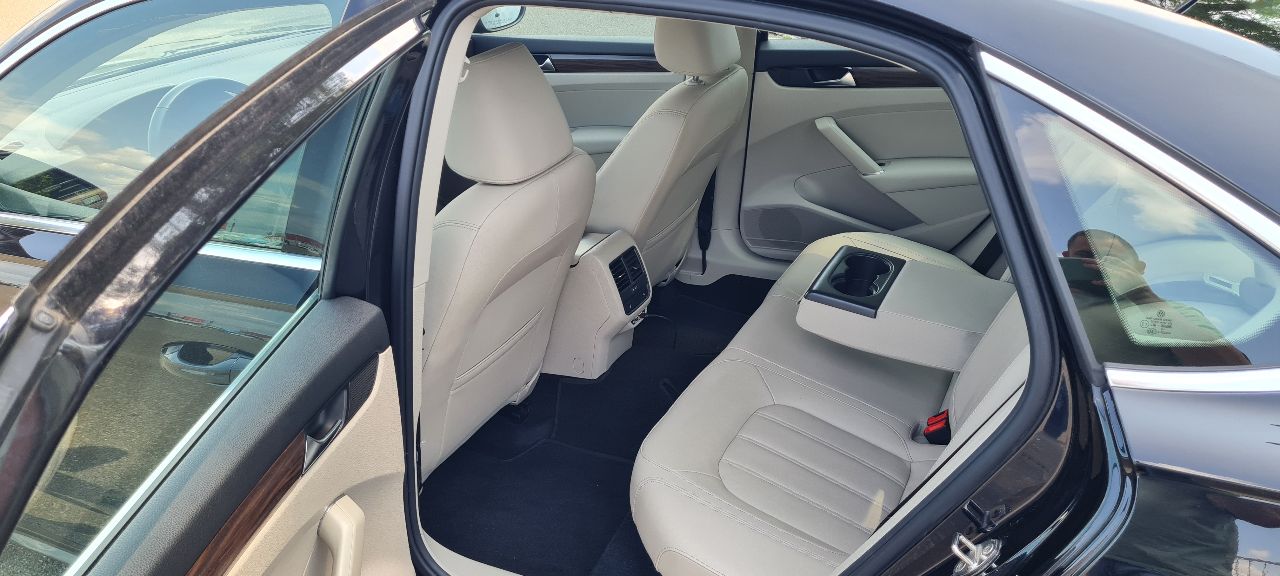 Volkswagen Passat (North America and China) - фото 10