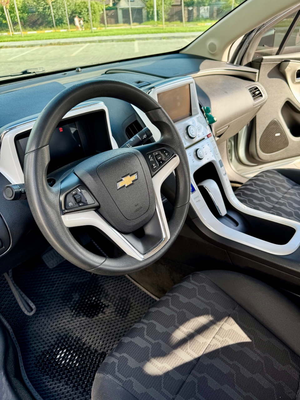 Chevrolet Volt - фото 7