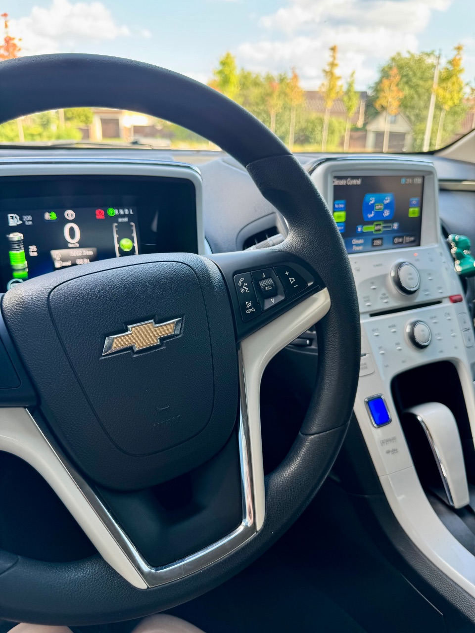 Chevrolet Volt - фото 13