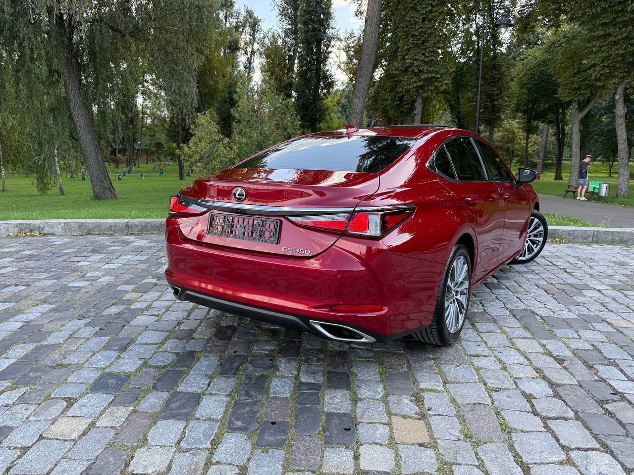 Lexus ES - фото 5