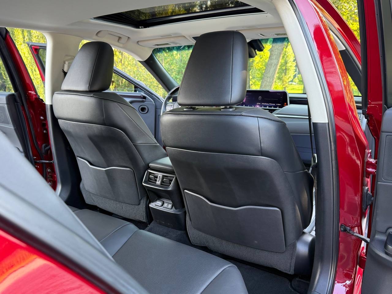 Lexus ES - фото 13