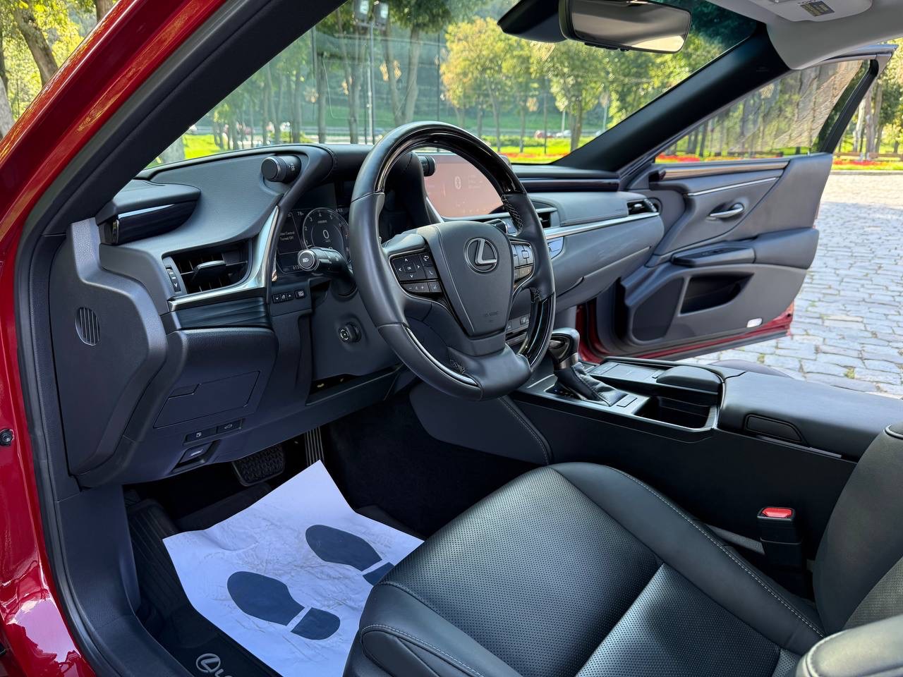 Lexus ES - фото 9