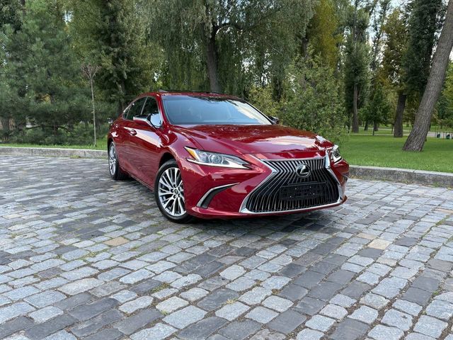 Lexus ES - зображення 1