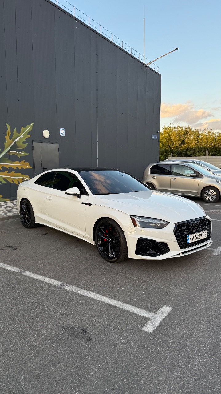 Audi A5 - фото 7