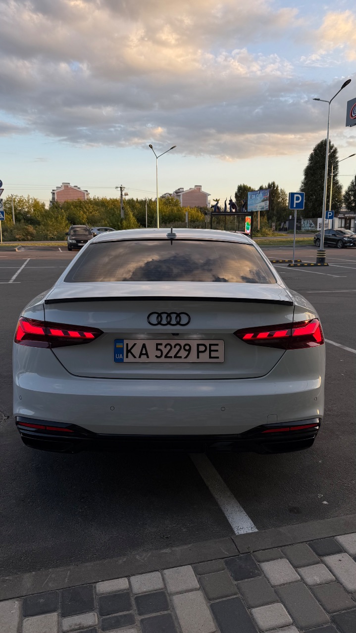 Audi A5 - фото 9
