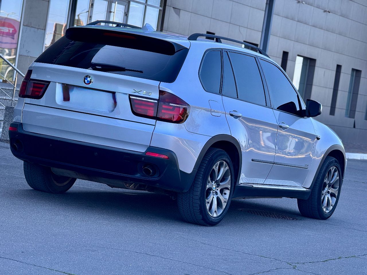 BMW X5 - фото 9