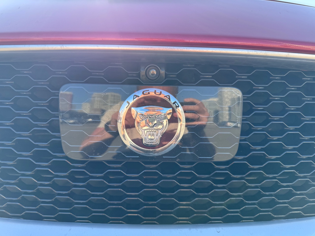 Jaguar XE - фото 50