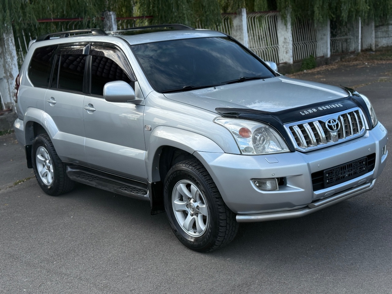 Toyota Land Cruiser Prado - фото 3