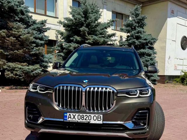BMW X7 - зображення 1