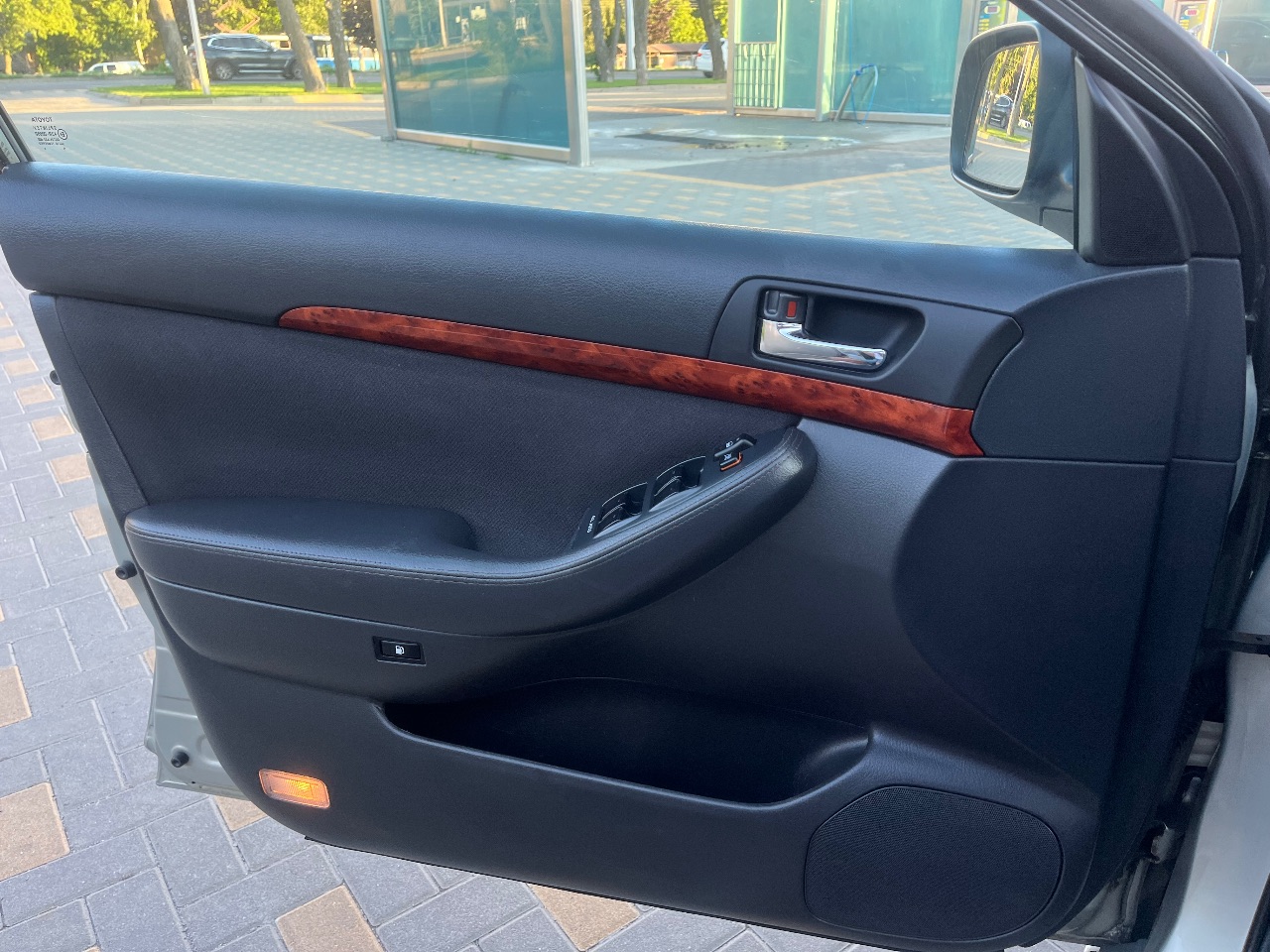 Toyota Avensis - фото 11