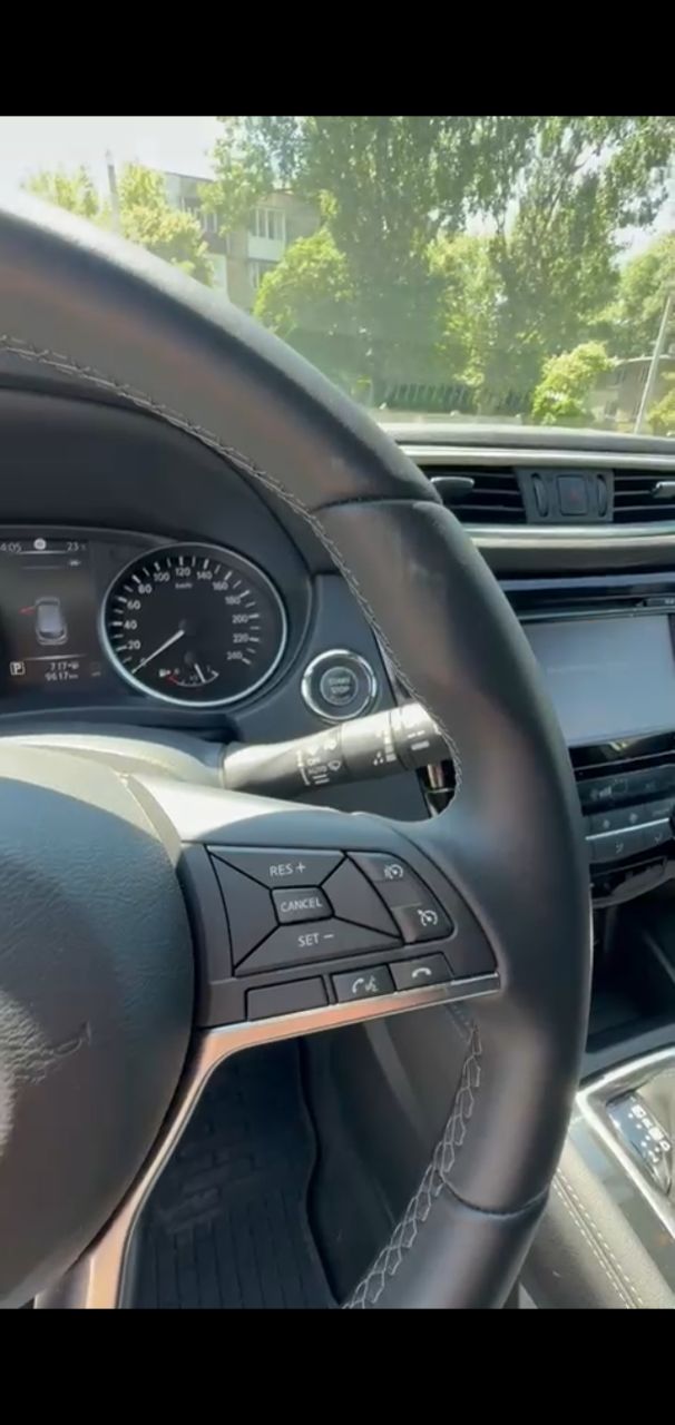 Nissan Qashqai - фото 2