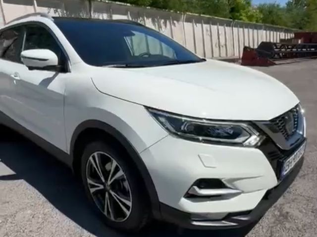 Nissan Qashqai - фото 3