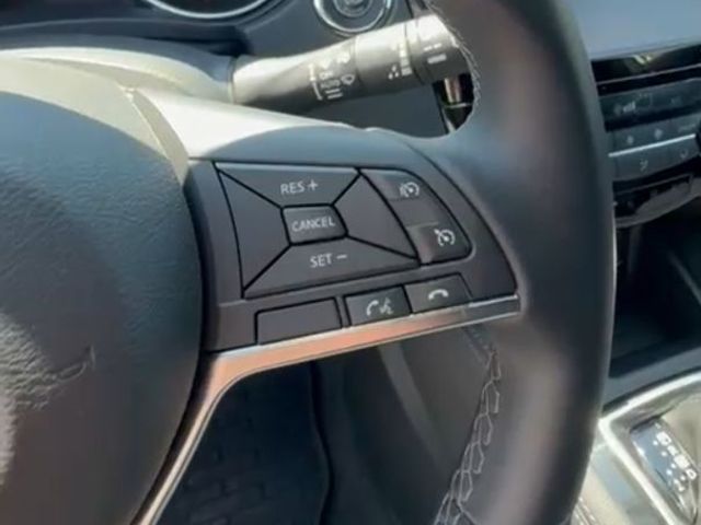 Nissan Qashqai - фото 2