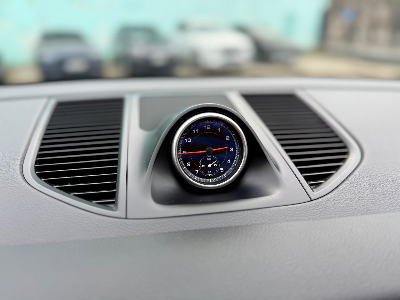 Porsche Macan - фото 27