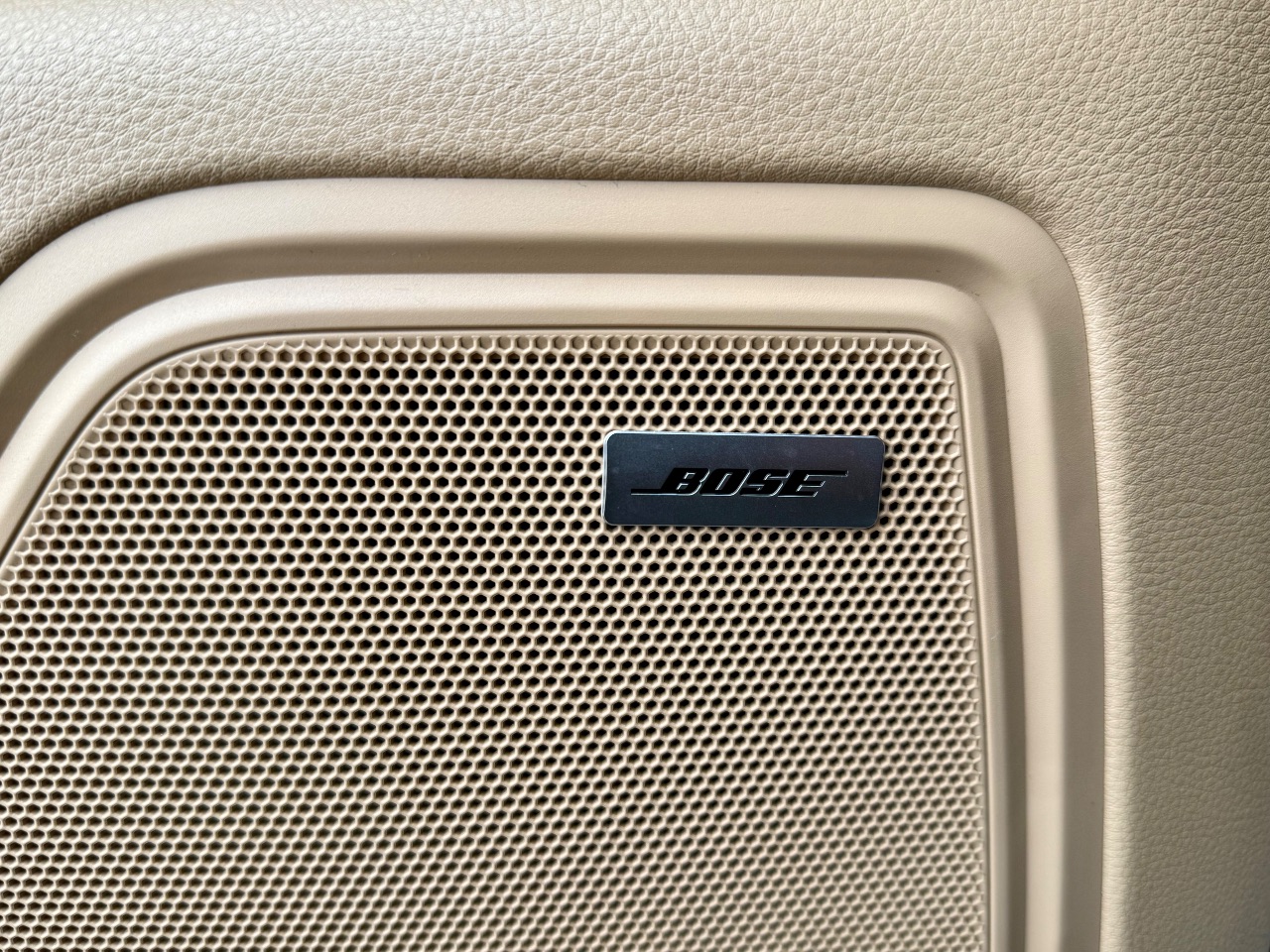 Porsche Macan - фото 35