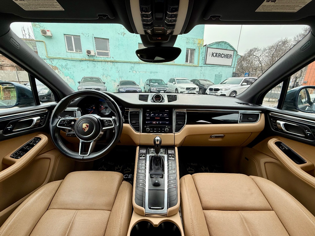 Porsche Macan - фото 17