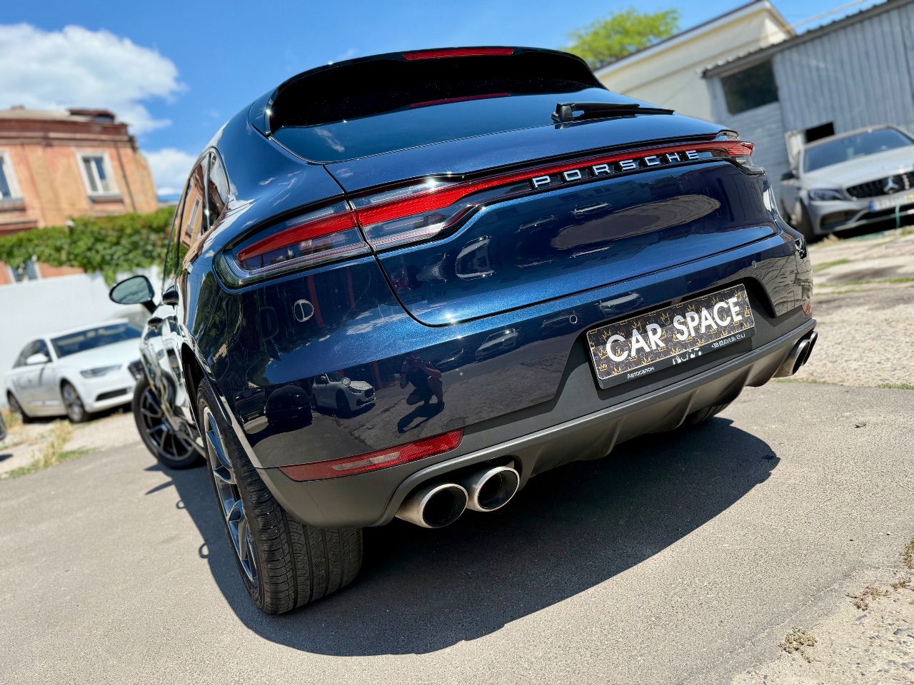 Porsche Macan - фото 7