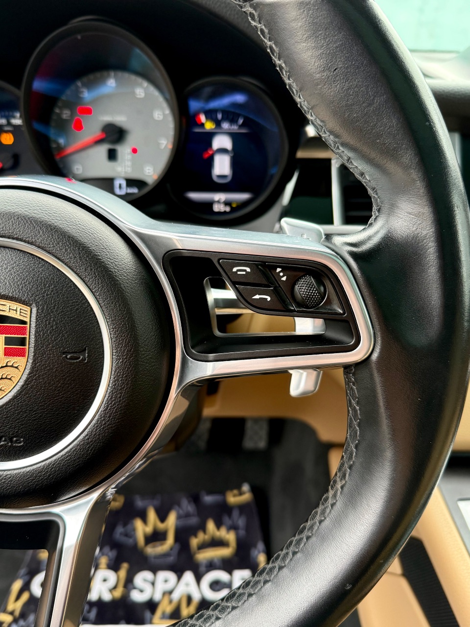 Porsche Macan - фото 33