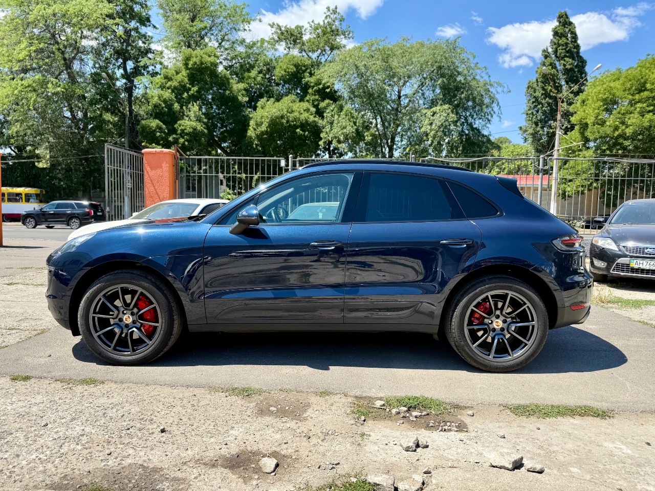 Porsche Macan - фото 16