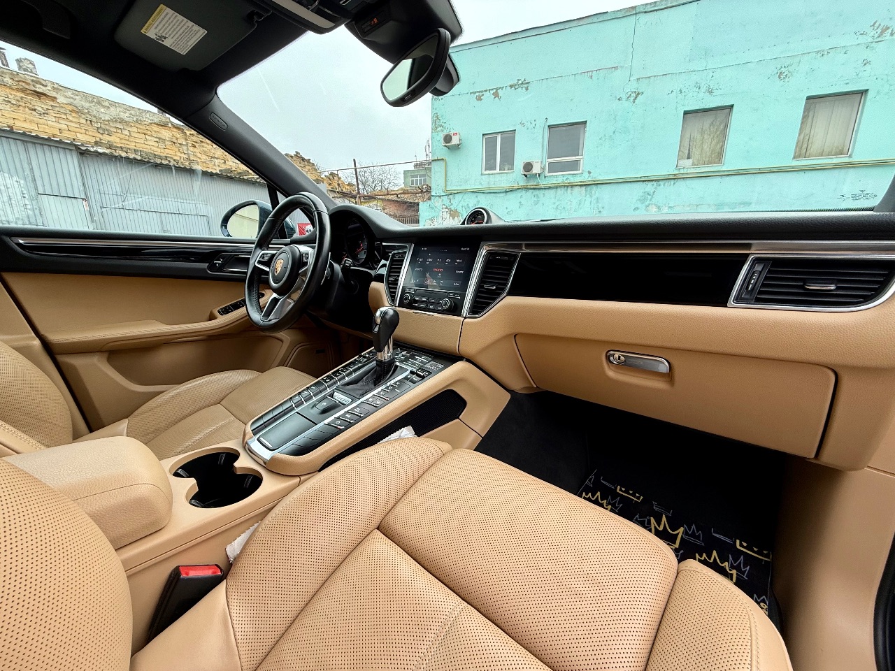 Porsche Macan - фото 21